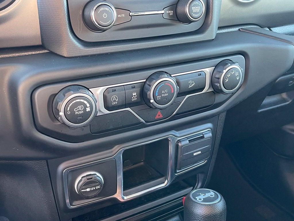 2019 Jeep Wrangler Sport - LOW MILES / BACKUP CAMERA