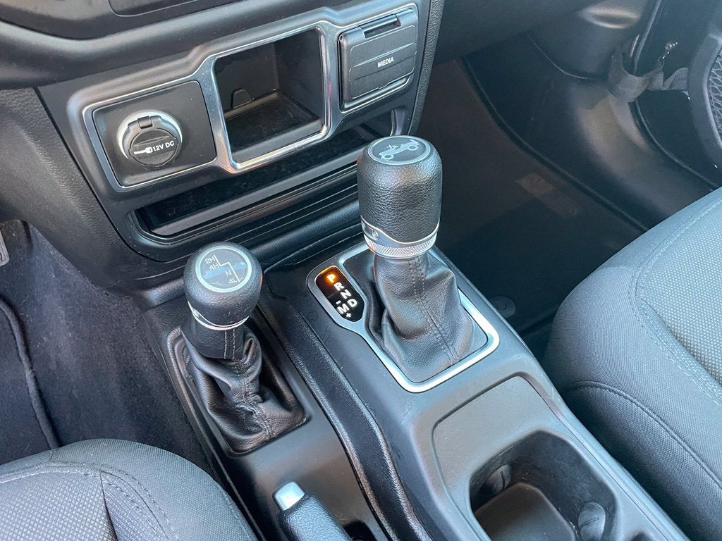 2019 Jeep Wrangler Sport - LOW MILES / BACKUP CAMERA