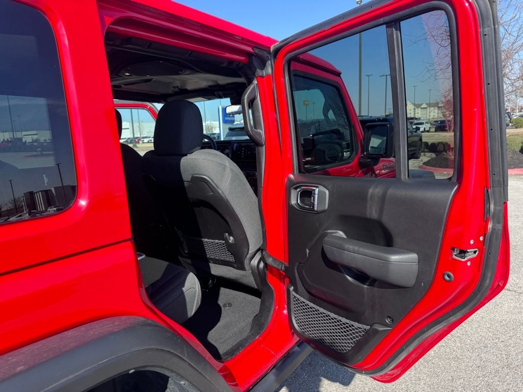 2025 Jeep Wrangler Rubicon - APPLE CARPLAY / ADAPTIVE CRUISE