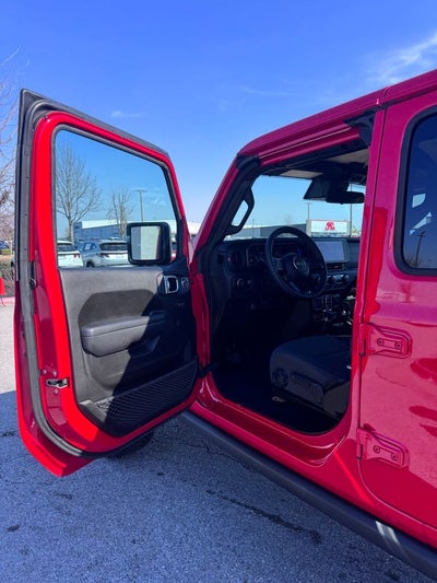 2025 Jeep Wrangler Rubicon - APPLE CARPLAY / ADAPTIVE CRUISE