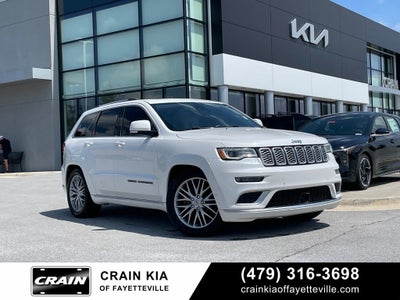 2017 Jeep Grand Cherokee Summit - REAR ENTERTAINMENT / PANORAMIC SUNROOF
