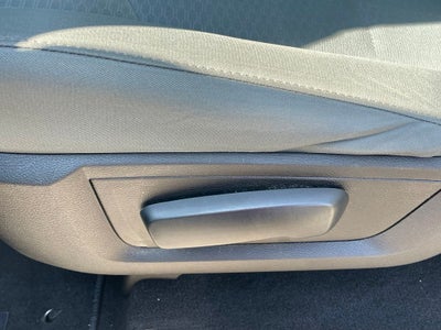 2019 RAM 1500 Classic Tradesman - IT'S GOT A HEMI!!! / 1-OWNER