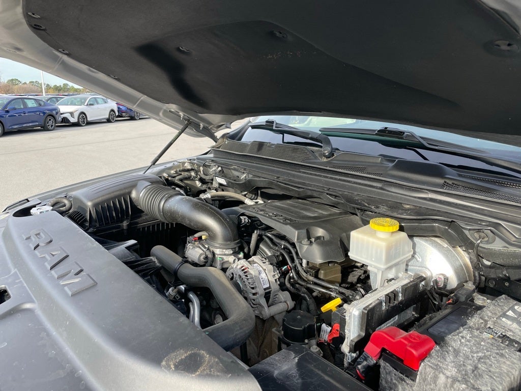 2019 RAM 1500 Rebel - RED INTERIOR ACCENTS / LEATHER BUCKET SEATS