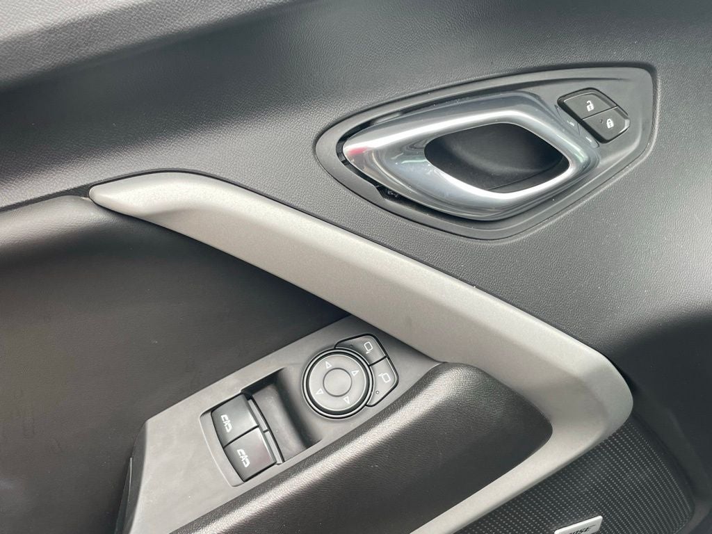 2021 Chevrolet Camaro LT1 - BOSE PREMIUM SOUND / V8