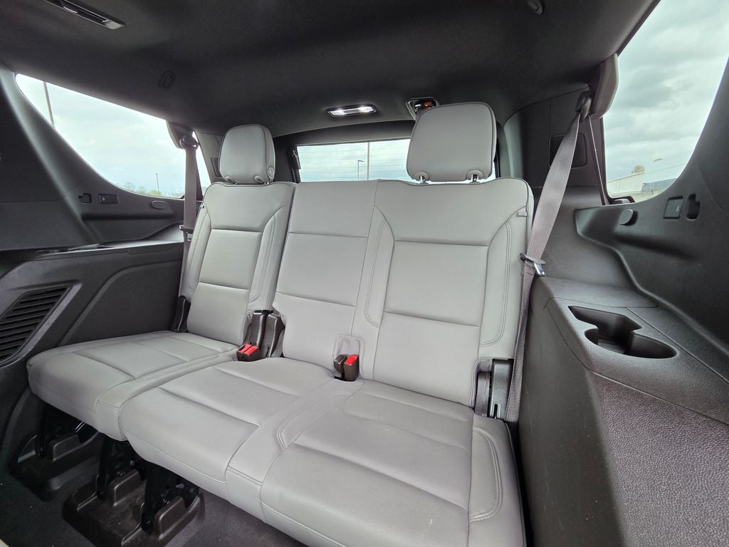 2022 GMC Yukon SLT - PANORAMIC SUNROOF / POWER LIFTGATE