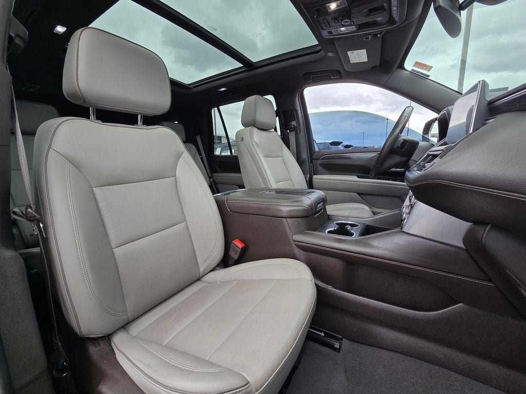 2022 GMC Yukon SLT - PANORAMIC SUNROOF / POWER LIFTGATE