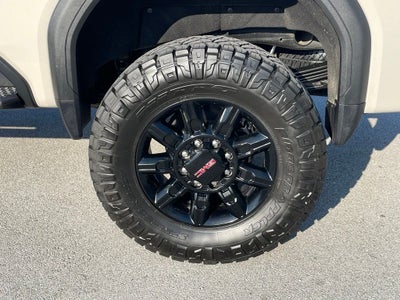 2026 GMC Sierra 2500HD AT4 - POWER SUNROOF / POWER ASSIST STEPS
