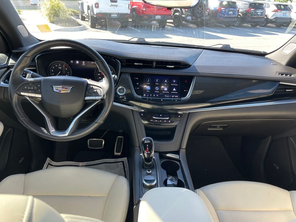 2021 Cadillac XT6 Sport