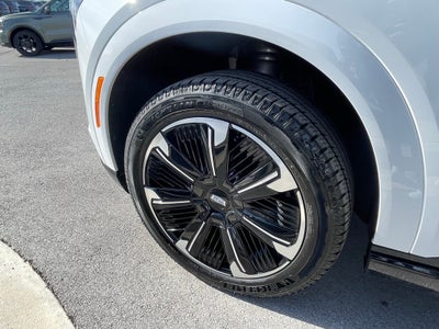 2025 Cadillac ESCALADE IQ Sport 1 - BLUECRUISE / 450 MILES PER CHARGE