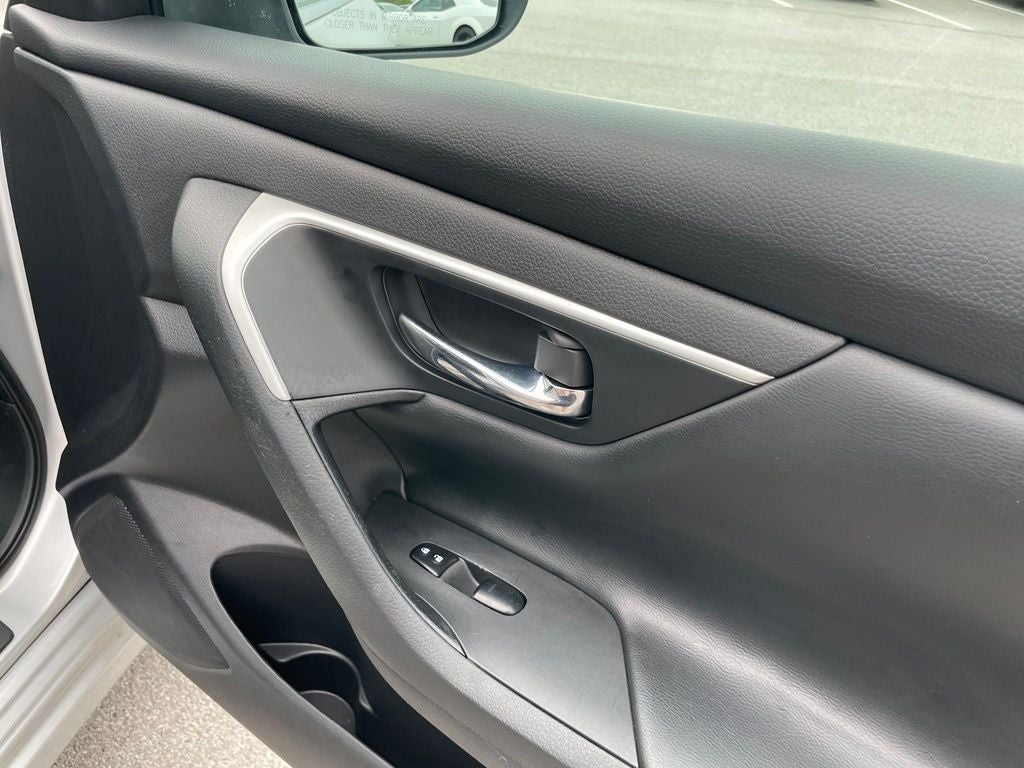 2017 Nissan Altima 2.5 SV - REMOTE START / BLIND SPOT WARNING