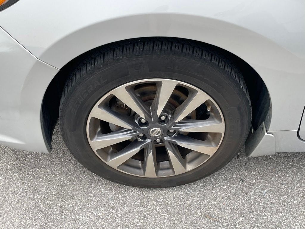 2017 Nissan Altima 2.5 SV - REMOTE START / BLIND SPOT WARNING