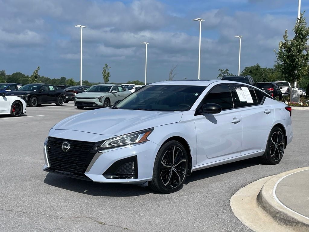 2023 Nissan Altima 2.5 SR