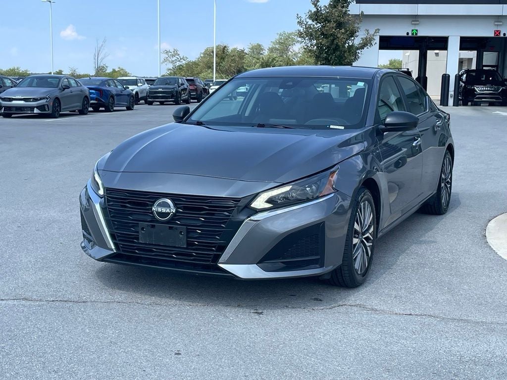 2025 Nissan Altima 2.5 SV - BLIND SPOT WARNING / KEYLESS ENTRY