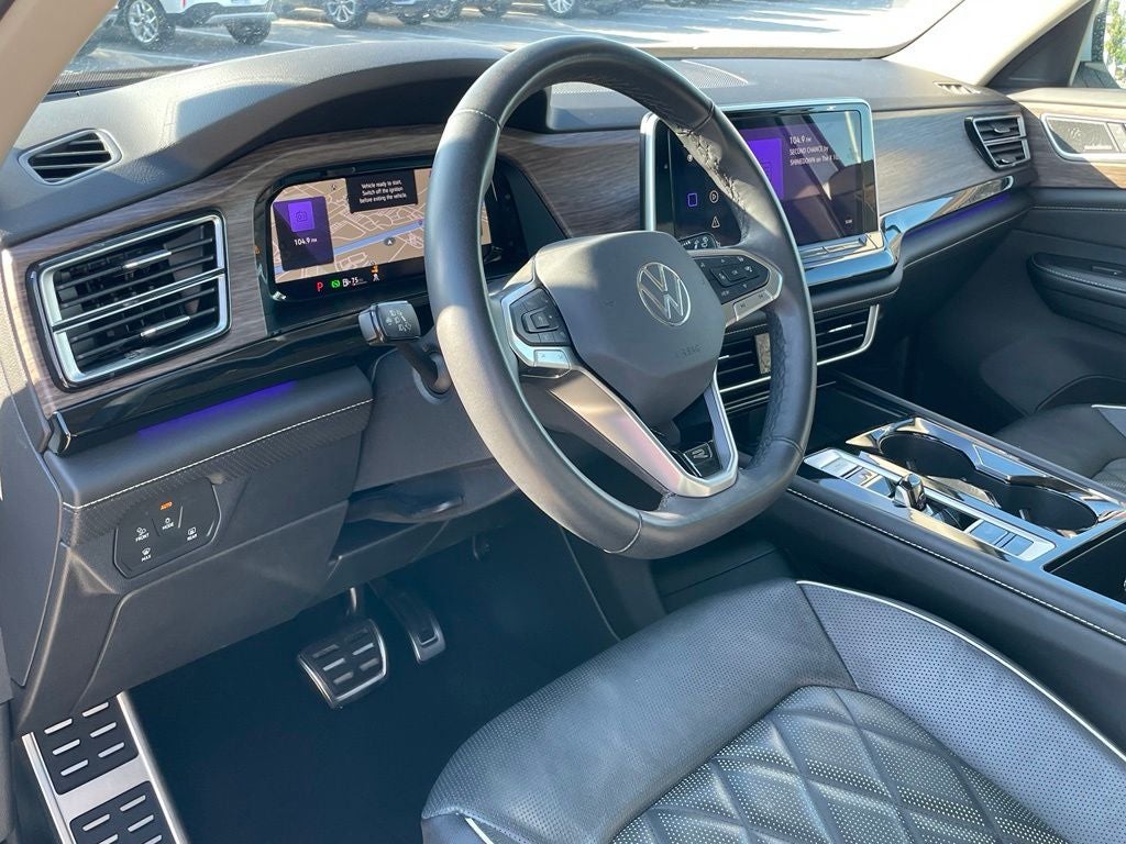 2025 Volkswagen Atlas 2.0T SEL Premium R-Line - PANORAMIC MOONROOF / VIENNA LEATHER SEATING