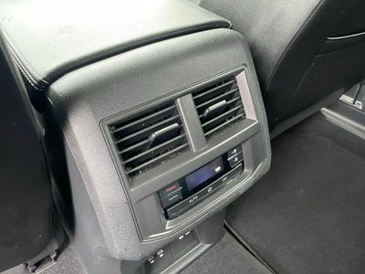 2023 Volkswagen Atlas 2.0T SE w/Technology - PANORAMIC SUNROOF / AWD