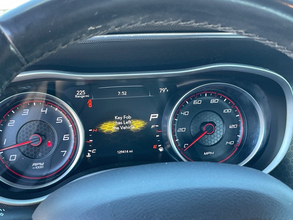 2017 Dodge Charger SXT - AWD / APPLE CARPLAY