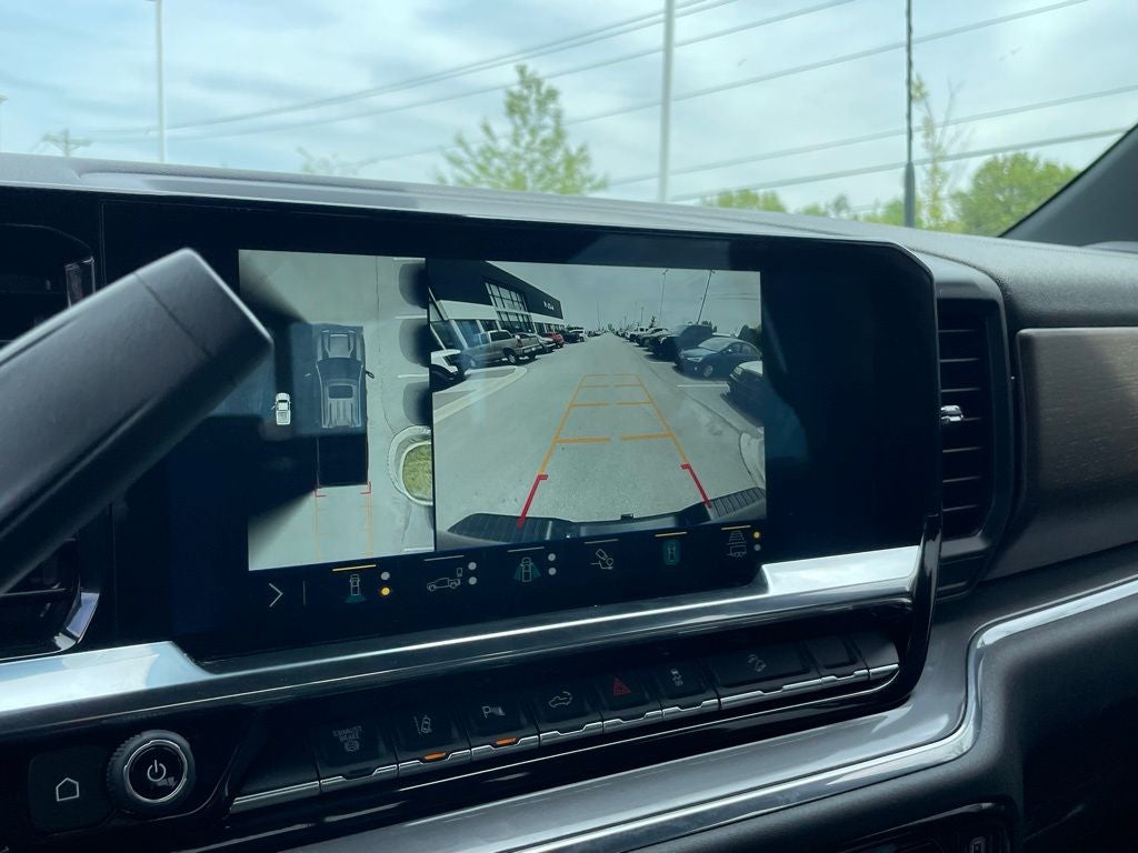 2025 Chevrolet Silverado 2500HD High Country - HEAD UP DISPLAY / POWER SUNROOF