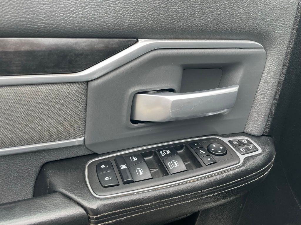 2023 RAM 2500 Big Horn - 6.7 CUMMINS / POWER TELESCOPING MIRRORS