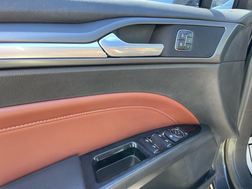 2015 Ford Fusion SE - HEATED SEATS / LANE KEEP ASSIST