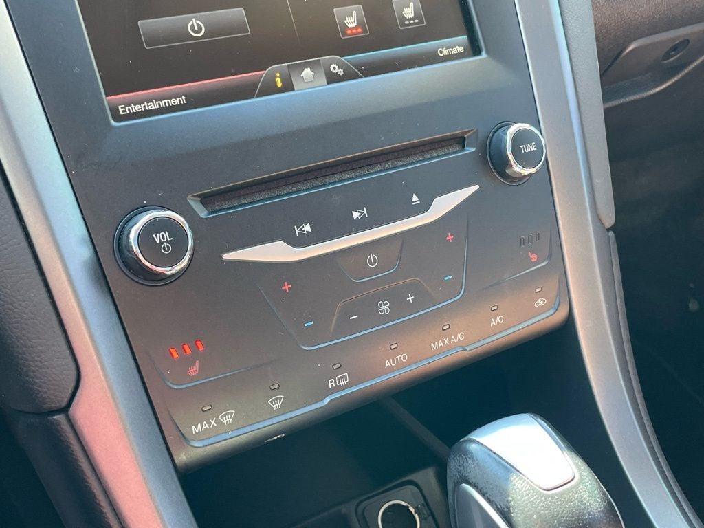 2015 Ford Fusion SE - HEATED SEATS / LANE KEEP ASSIST