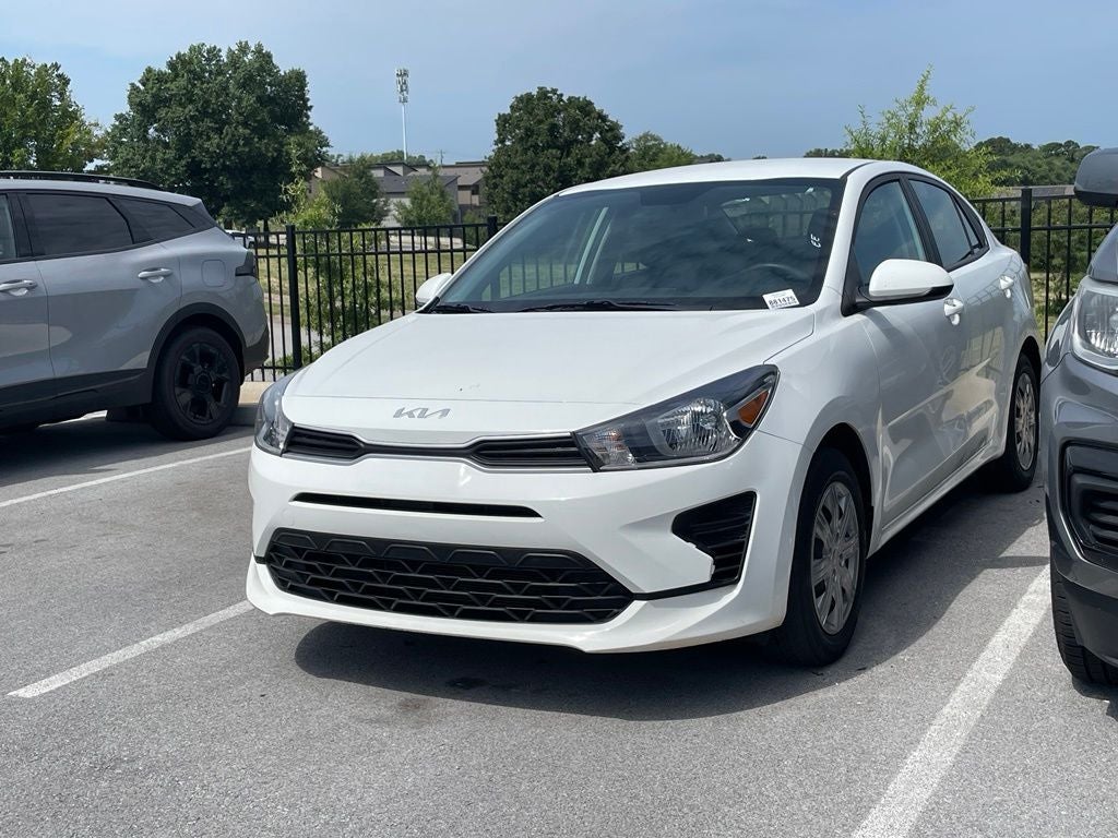 2023 Kia Rio LX - KIA CERTIFIED / 41 MPG