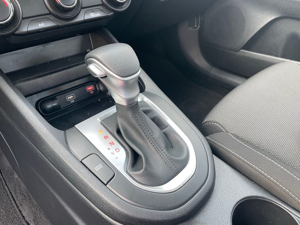 2024 Kia Forte LXS - KIA CERTIFIED / BLIND SPOT ASSIST