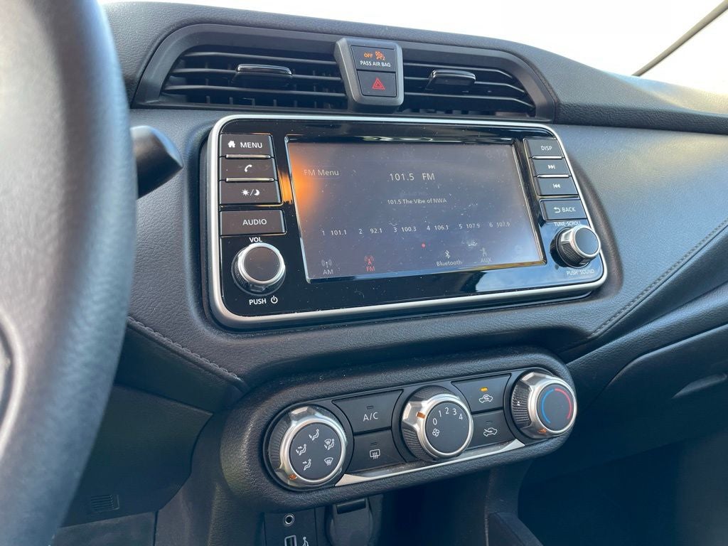 2024 Nissan Versa 1.6 S - 35 MPG / LANE DEPARTURE WARNING