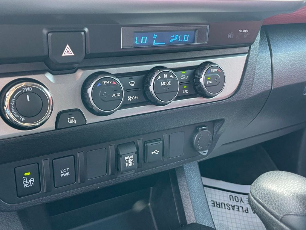 2023 Toyota Tacoma SR5 V6 - APPLE CARPLAY / LANE KEEP ASSIST