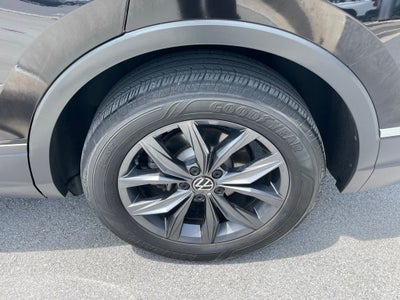 2024 Volkswagen Tiguan 2.0T SE - POWER LIFTGATE / APPLE CARPLAY