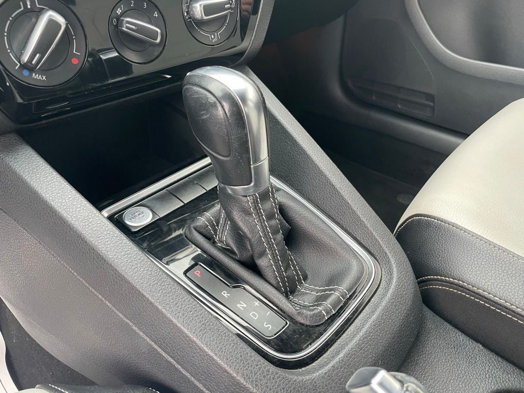 2015 Volkswagen Jetta 1.8T Sport - HEATED SEATS / FOG LIGHTS