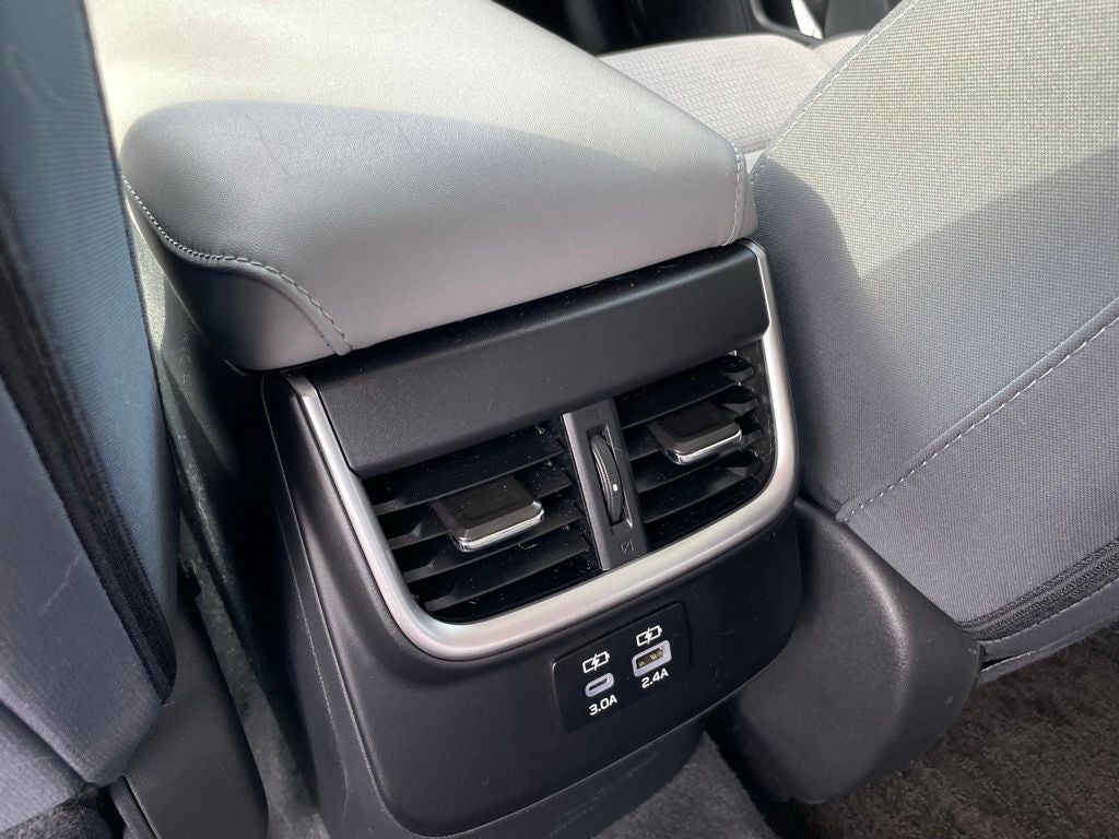 2024 Subaru Outback Premium - BLIND SPOT DETECTION / POWER LIFTGATE