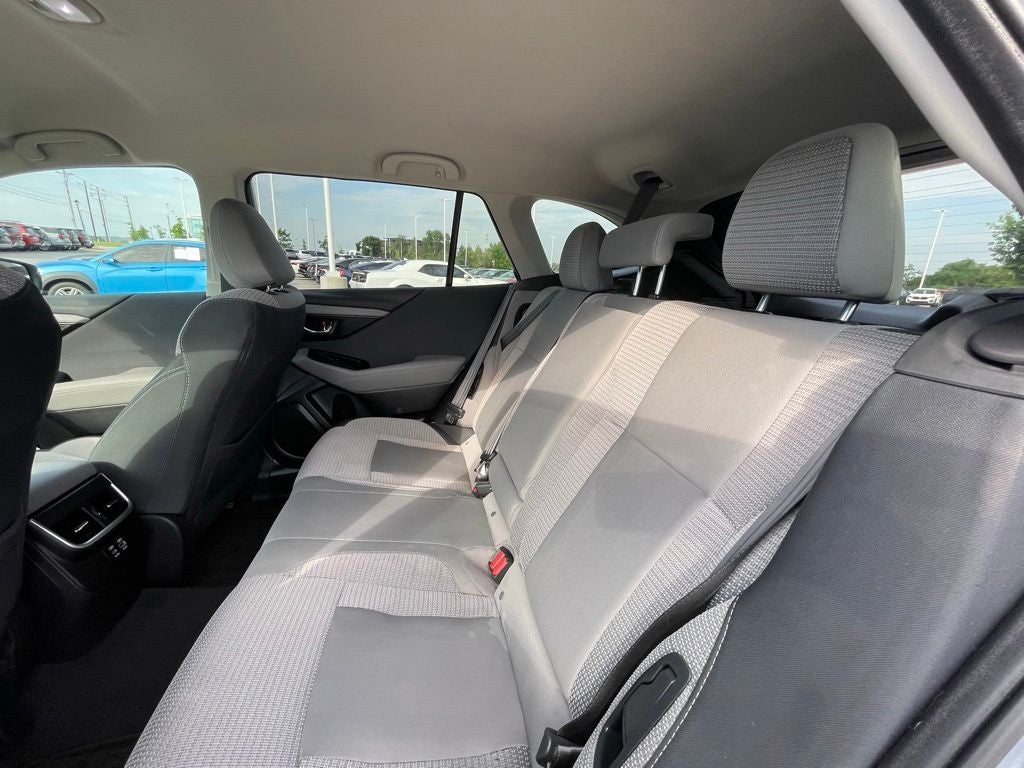 2024 Subaru Outback Premium - BLIND SPOT DETECTION / POWER LIFTGATE