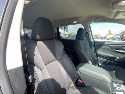 2025 Subaru Ascent Premium - 7 PASSENGER / APPLE CARPLAY
