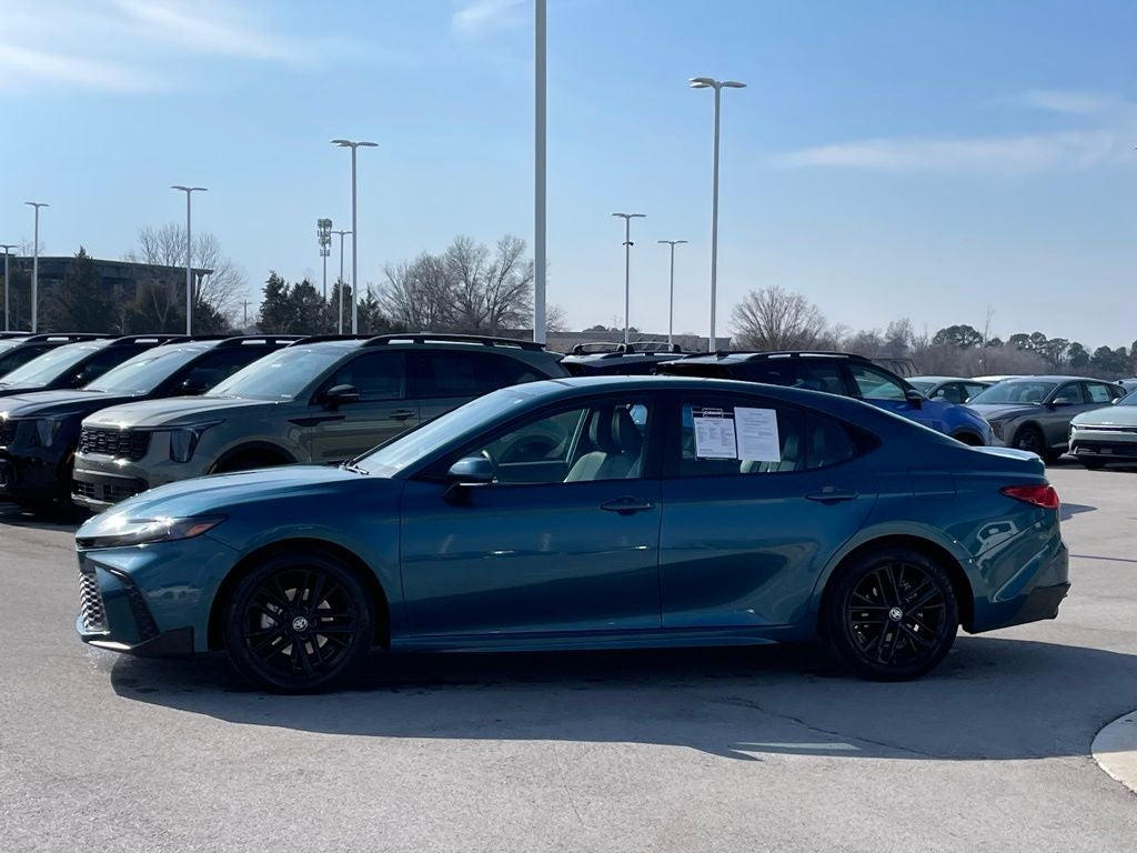 2025 Toyota Camry SE - WIRELESS CHARGING / BLIND SPOT MONITOR