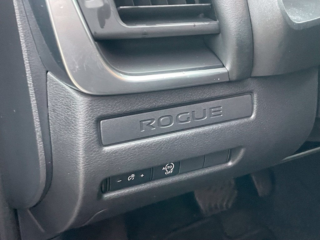 2023 Nissan Rogue S - BLIND SPOT WARNING / 35 MPG
