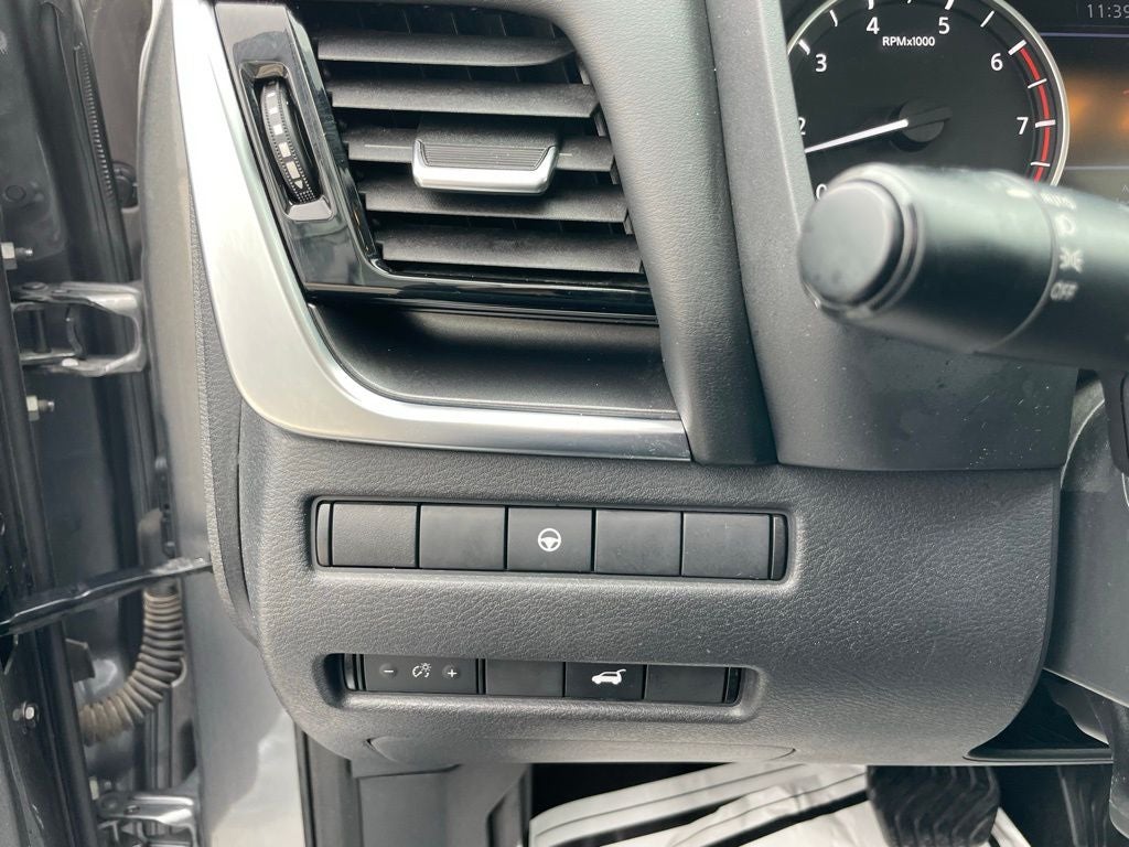 2023 Nissan Rogue SV - PANORAMIC ROOF / APPLE CARPLAY