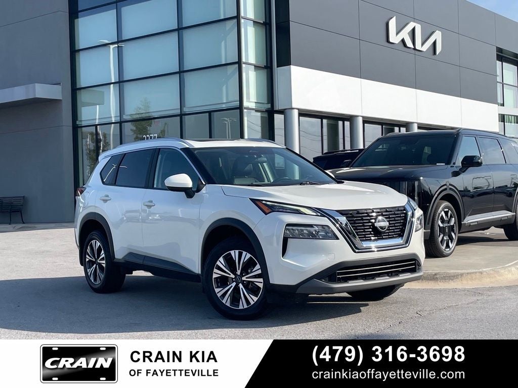 2023 Nissan Rogue SV - PANORAMIC MOONROOF / POWER LIFTGATE