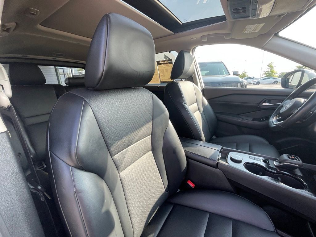 2023 Nissan Rogue SV - PANORAMIC MOONROOF / POWER LIFTGATE