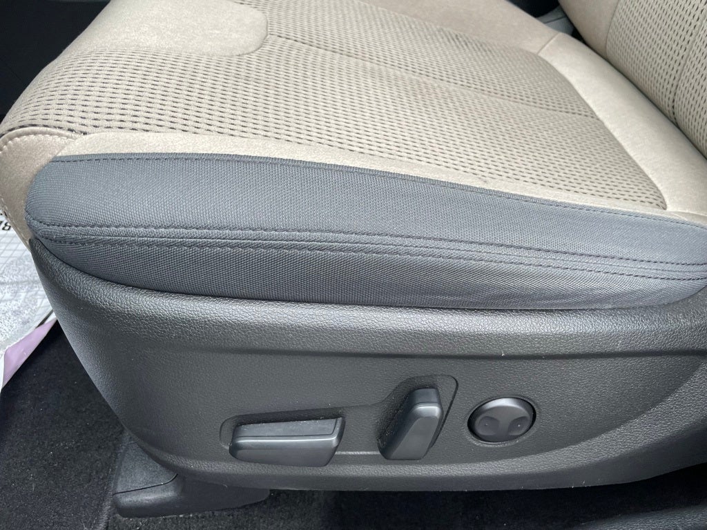 2022 Hyundai SANTA FE SEL - HEATED SEATS / BLIND SPOT MONITORING