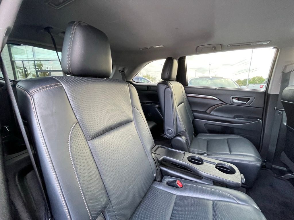 2016 Toyota Highlander Limited