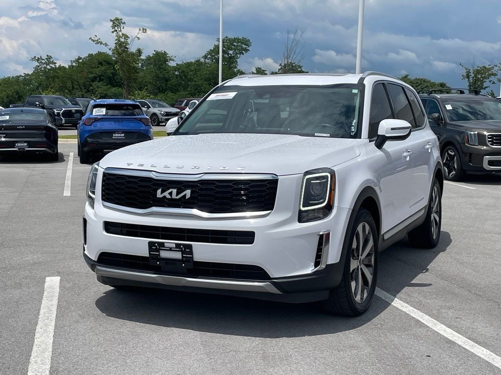 2022 Kia Telluride S - POWER MOONROOF / NAVIGATION