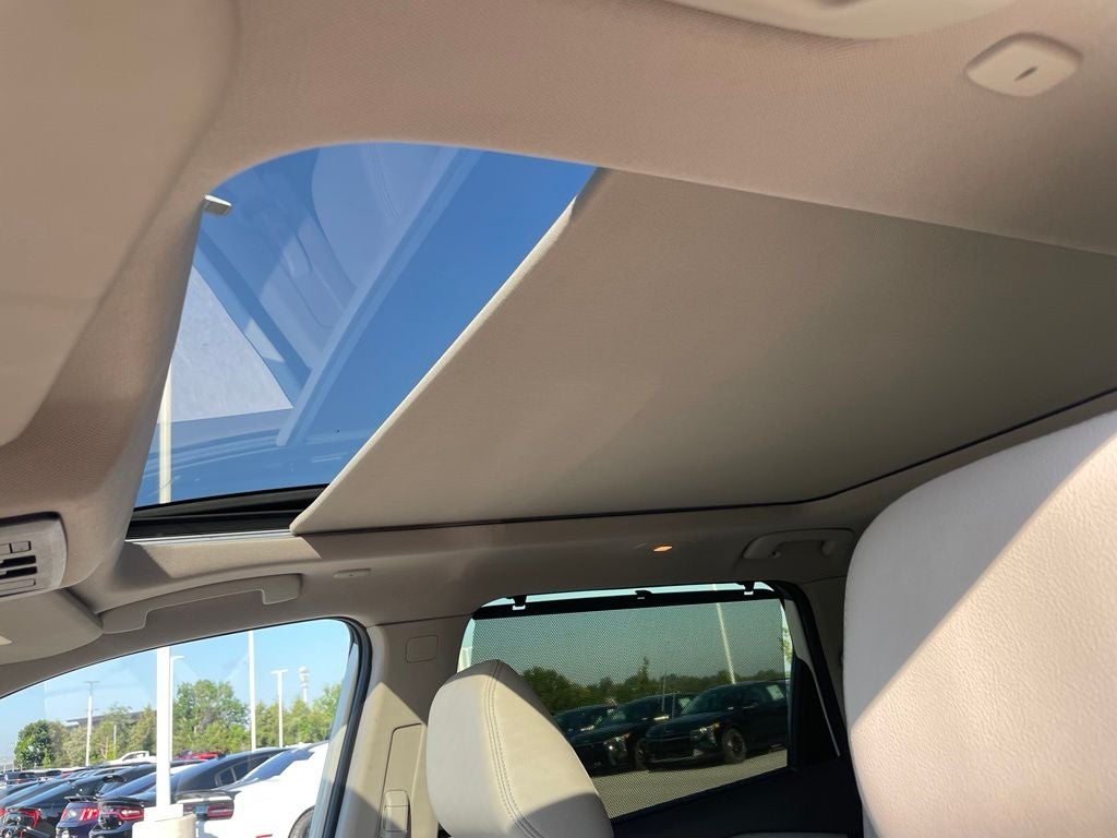 2023 Nissan Rogue SL - 1 OWNER / CLEAN CARFAX