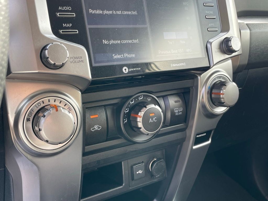 2024 Toyota 4Runner SR5 - 8 INCH TOUCHSCREEN / ANDROID AUTO