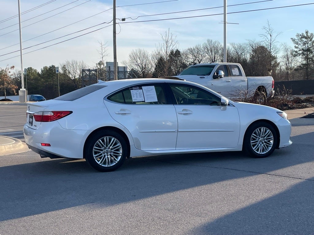 2013 Lexus ES 350 - MOONROOF / HEATED SEATS