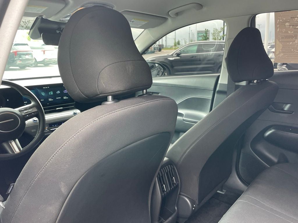 2025 Hyundai KONA SEL - WIRELESS CARPLAY / 12" DISPLAY