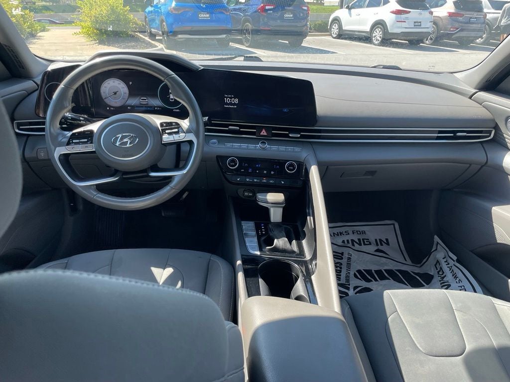 2023 Hyundai ELANTRA SEL