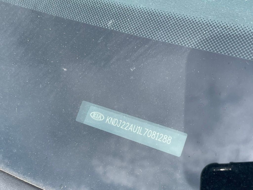 2020 Kia Soul LX - MANUAL TRANSMISSION