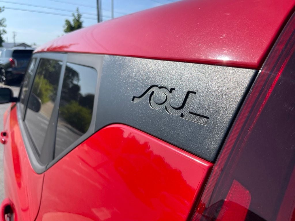 2020 Kia Soul LX - APPLE CARPLAY / LOW MILEAGE