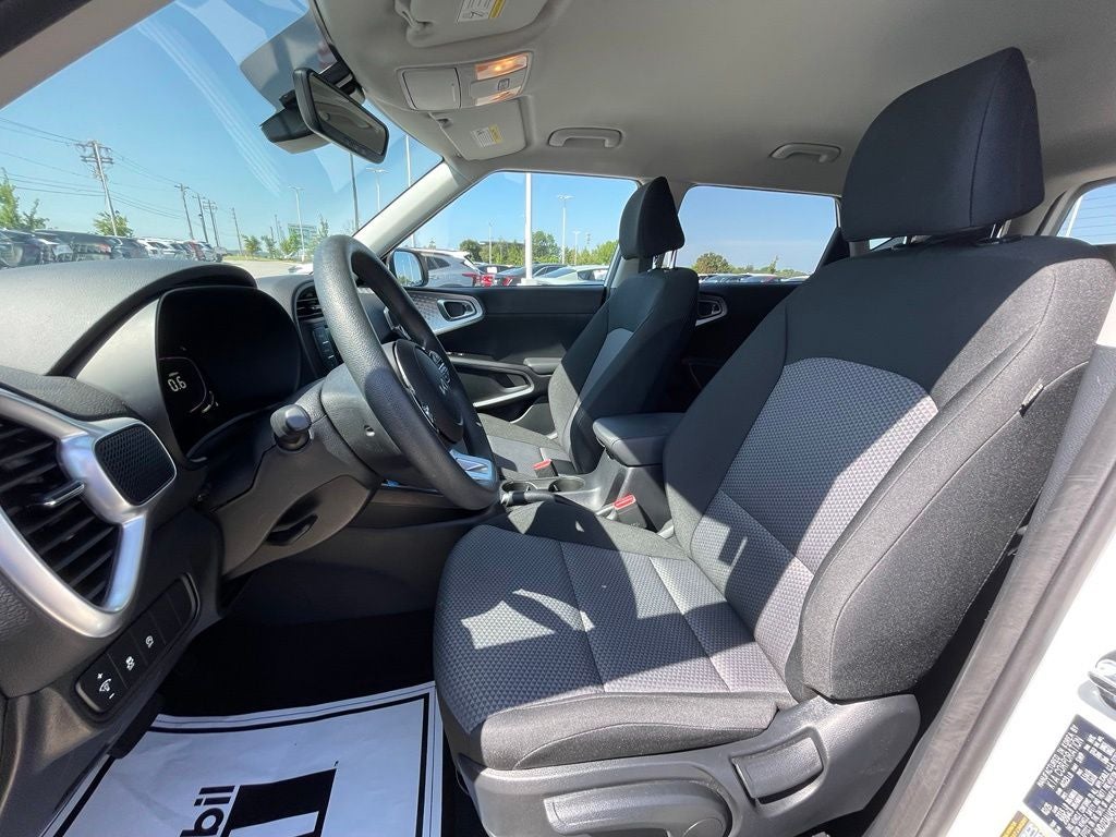 2025 Kia Soul LX - KIA CERTIFIED / APPLE CARPLAY