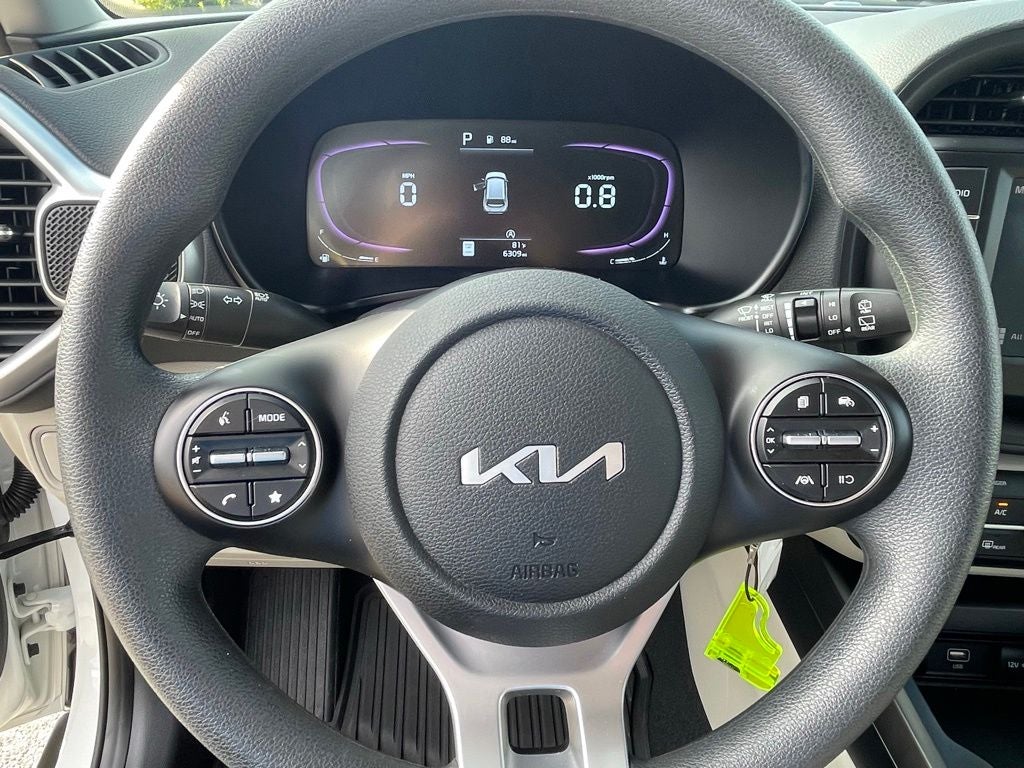 2025 Kia Soul LX - KIA CERTIFIED / BLIND SPOT MONITOR